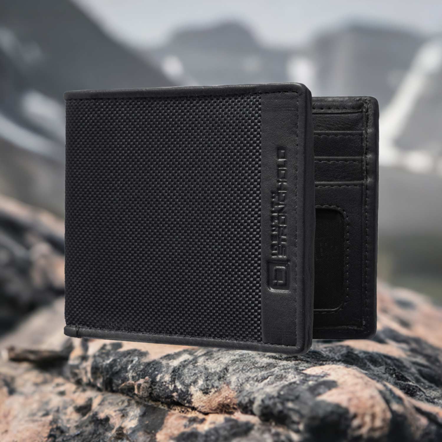 Mens RFID Wallet - Slim 7 Slot Bifold With ID in Leather and Nylon